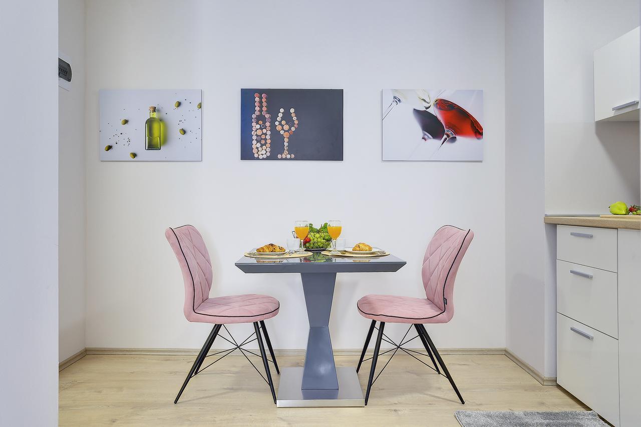 D&A City Center Apartments With Free Parking Pula Zewnętrze zdjęcie
