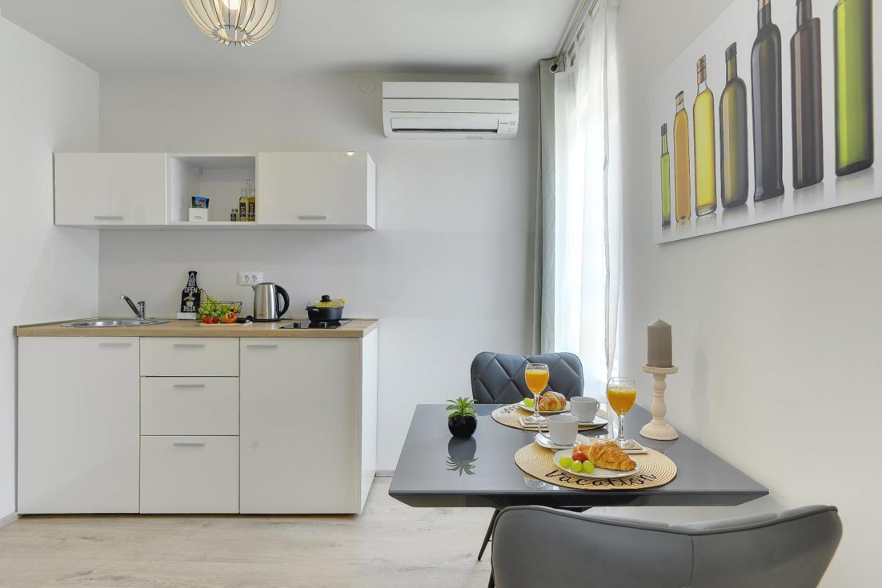 D&A City Center Apartments With Free Parking Pula Zewnętrze zdjęcie